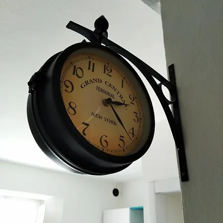 Tra La Stazione E Il * Verbania