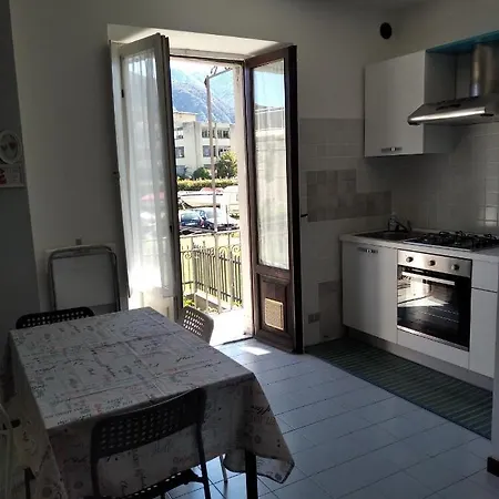 Tra La Stazione E Il * Verbania