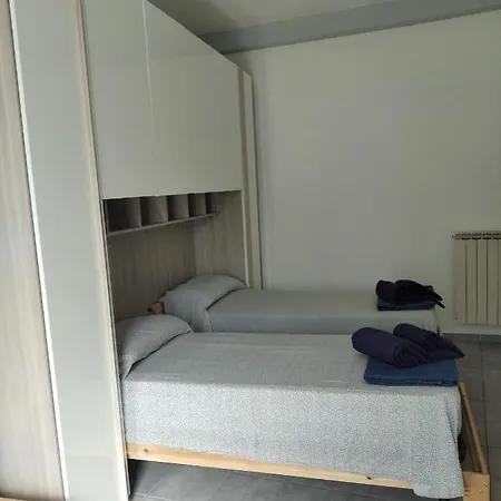 Apartament Tra La Stazione E Il Lago *