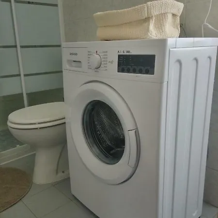 Tra La Stazione E Il * Verbania